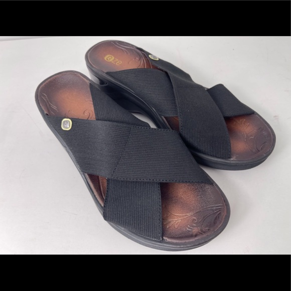 BZEES Desire Crisscross Platform Wedge Black Sandal Women’s Size 6.5M. - Picture 8 of 15